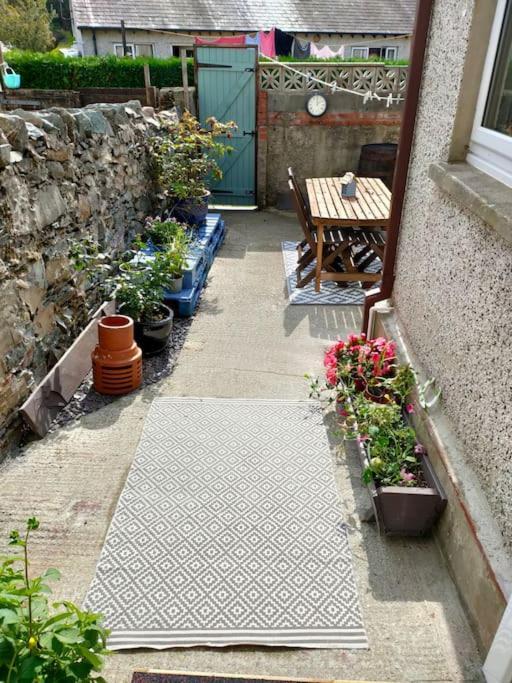 Perfect For Snowdon. Groups, Families+Dogs Welcome Llanberis Exteriör bild