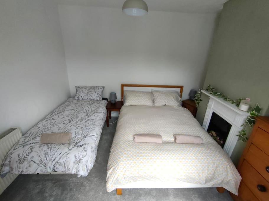Perfect For Snowdon. Groups, Families+Dogs Welcome Llanberis Exteriör bild